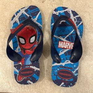 Kids flip flops. Havaianas